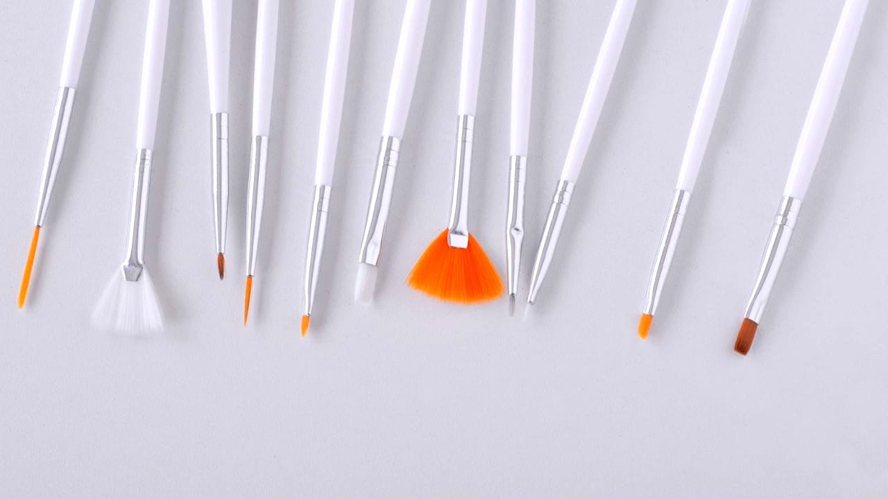 nail art brushes